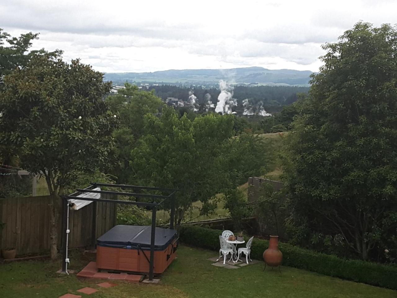 Geyser Lookout Bnb Rotorua Eksteriør billede