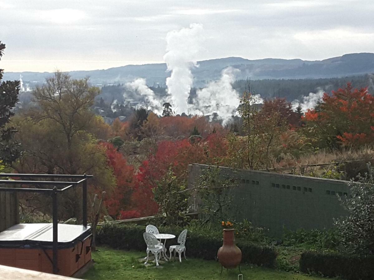 Geyser Lookout Bnb Rotorua Eksteriør billede